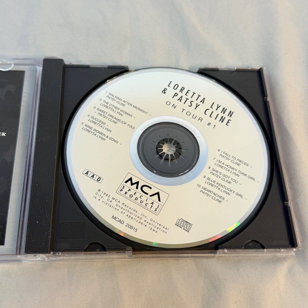 Loretta Lynn & Patsy Cline On Tour #1 CD MCA Special Products MCAD-20915 Country - Picture 3 of 5